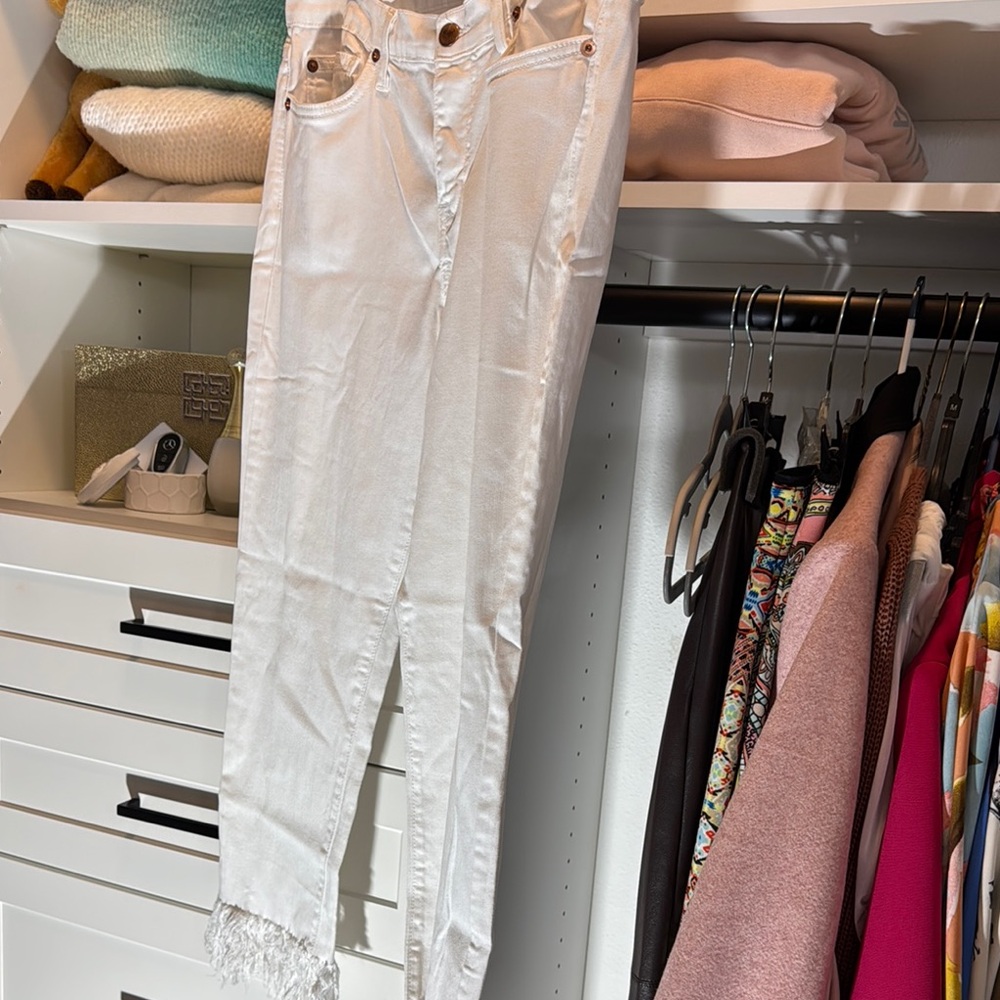 White Frayed Hem Jeans
